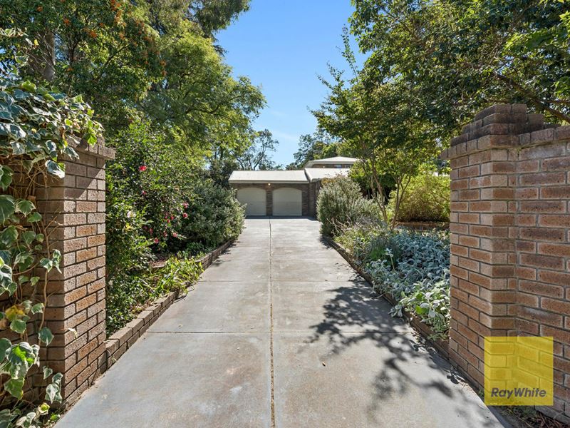 66 Cotherstone Road, Kalamunda