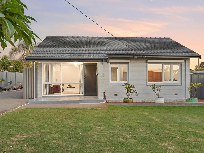 2 Kerwin Way, Lockridge