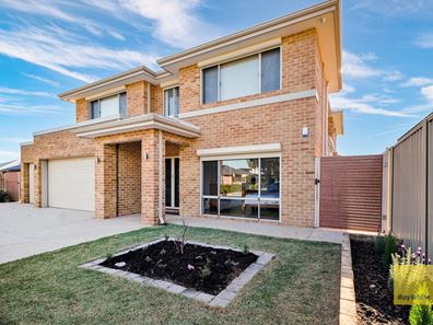 16 Kulungar Elbow, South Guildford WA 6055