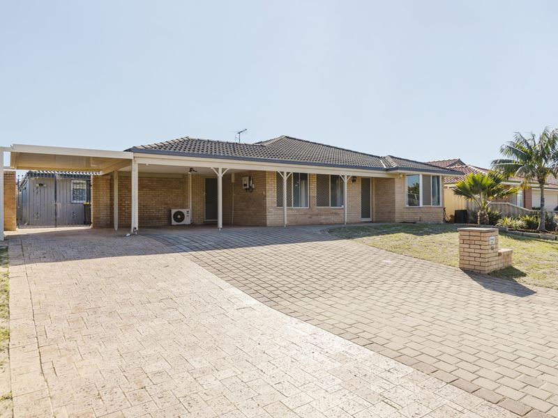 52 FAIRWAY CIRCLE, Connolly
