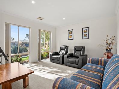 237 Lambeth Circle, Wellard WA 6170
