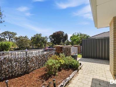 2 Horticulture Gardens, Banksia Grove WA 6031