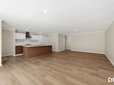2 Horticulture Gardens, Banksia Grove WA 6031