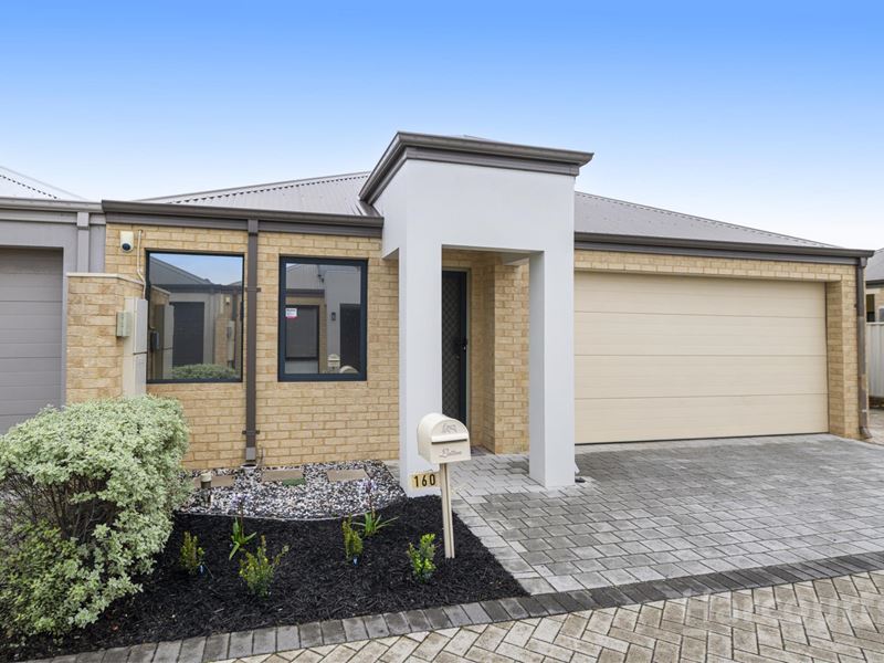 160 Shiraz Boulevard, Pearsall WA 6065