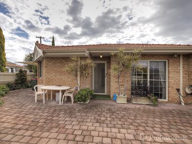1/11 Fagan Street, Yokine WA 6060