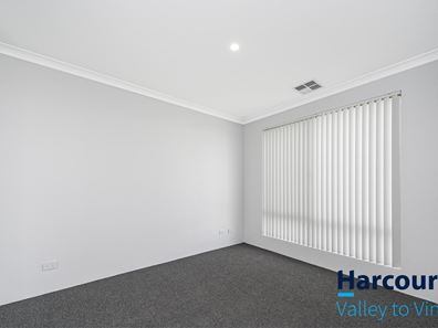 25 Pistachio Way, Henley Brook WA 6055