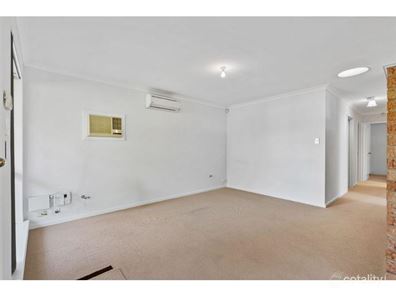20B Pentland Crescent, Dudley Park WA 6210