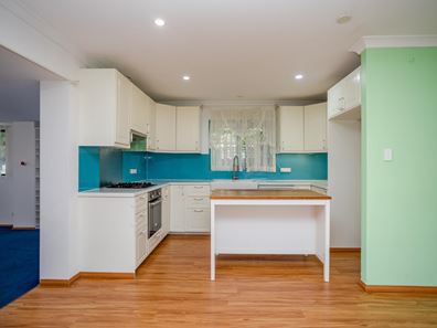291B Wharf Street, Queens Park WA 6107
