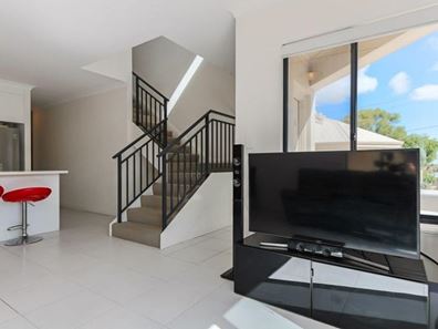 12B Wychcross Street, Westminster WA 6061