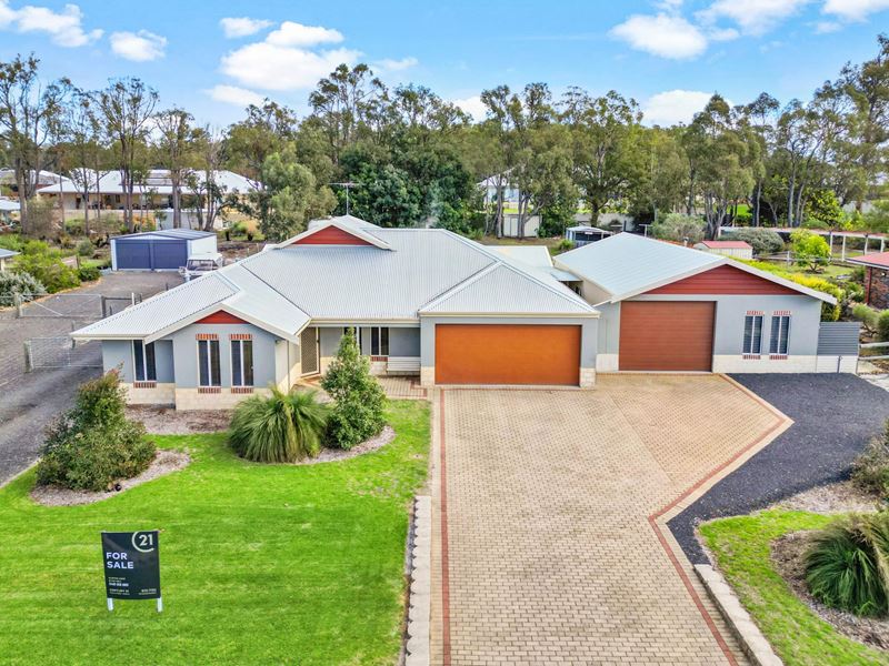 63 Leschenaultia Circle, Donnybrook WA 6239