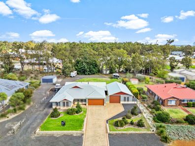 63 Leschenaultia Circle, Donnybrook WA 6239