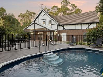 30 Laslett Circle, Mundaring WA 6073