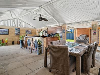 38 Indiana Parade, Singleton WA 6175