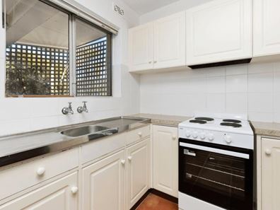 1/109 Weaponess Road, Wembley Downs WA 6019