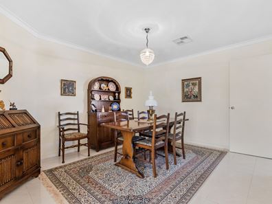 8 Atwick Place, Coogee WA 6166
