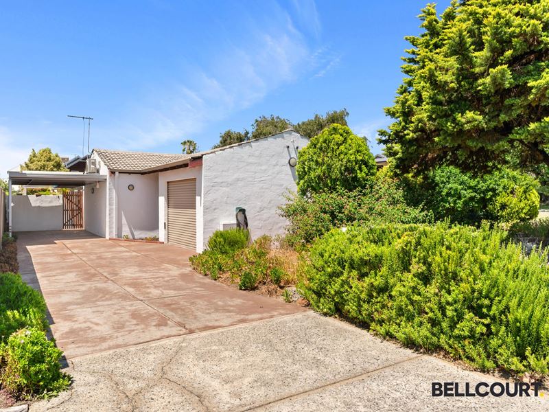 13 Howard Parade, Salter Point WA 6152
