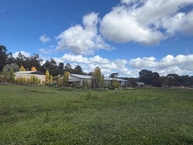 20 Sala Road, Pickering Brook WA 6076