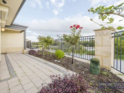 43 Feakle Bend, Ridgewood WA 6030