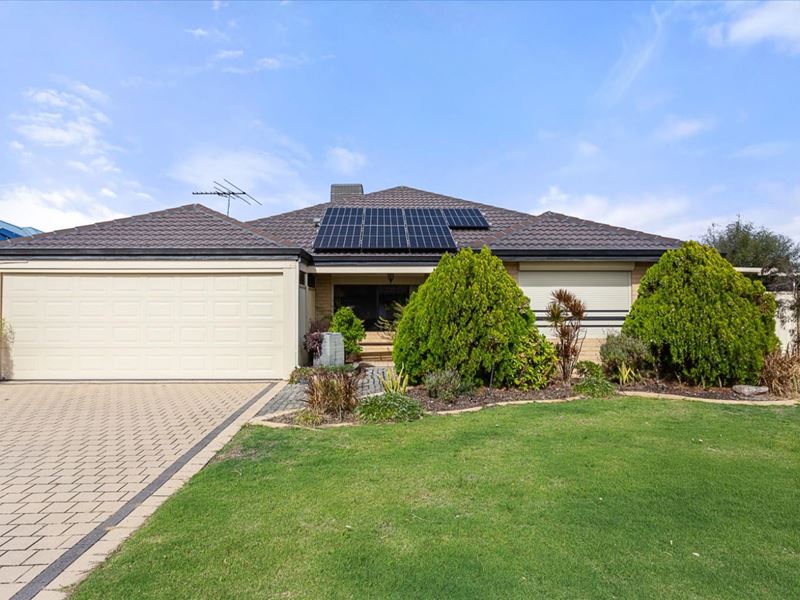 18 Aurora Entrance, High Wycombe