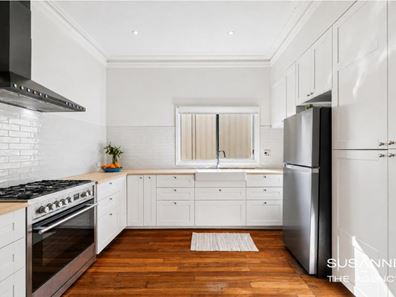 25 Weld Road, Swan View WA 6056