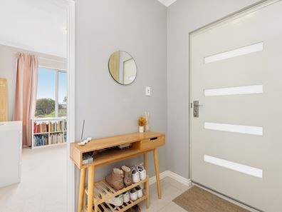 9 Howie Way, Caversham WA 6055