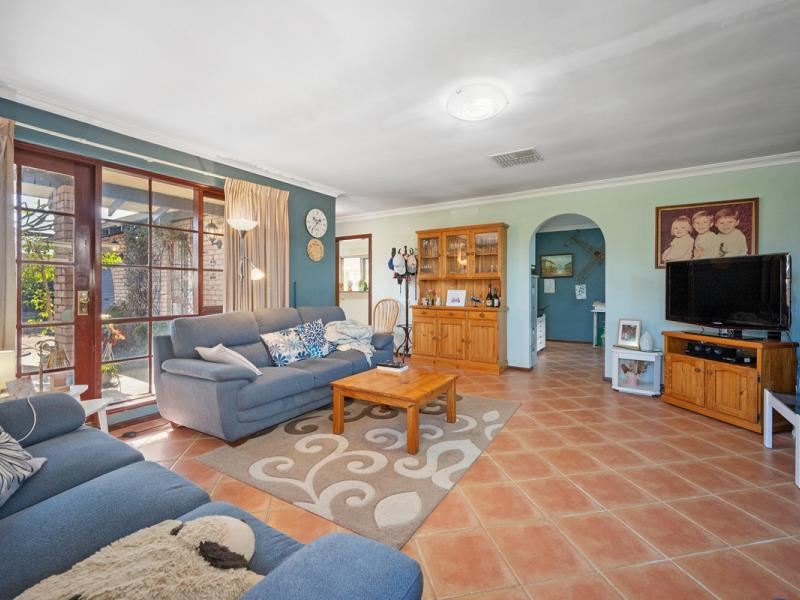 3 Regelia Court, Ferndale