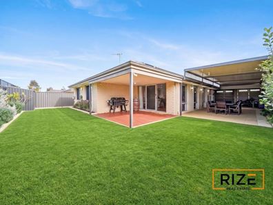 14 Montane Turn, Banksia Grove WA 6031