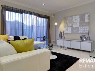 4/49 Discovery Circuit, Iluka WA 6028