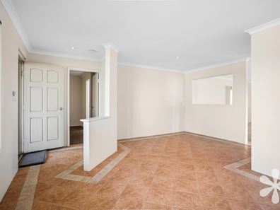 23 Muntries Place, Halls Head WA 6210