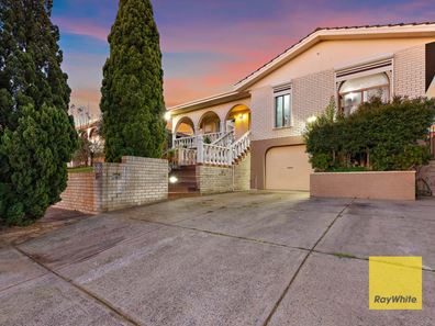 58 Giralt Road, Marangaroo WA 6064