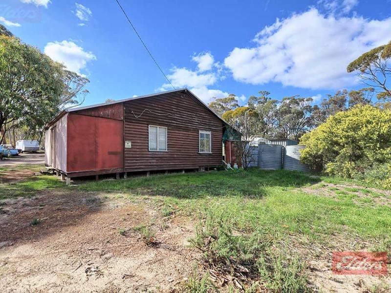 LOT 15 & 1 King Street, Jitarning WA 6365
