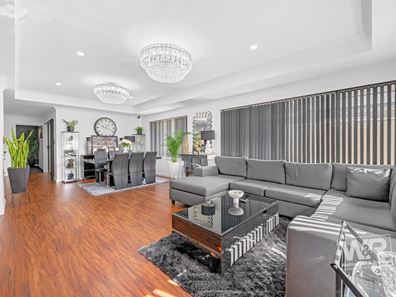 31 Donald Drive, Mckail WA 6330