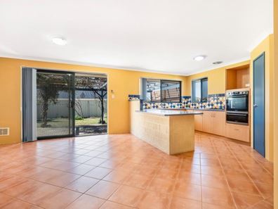 27 Winnetta Ridge, Wandina WA 6530