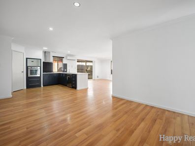 21 Amherst Road, Canning Vale WA 6155