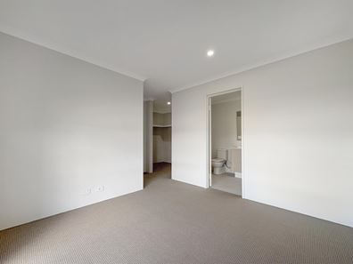 6 Pomorie Road, Madora Bay WA 6210