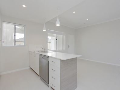 2/34 Loton Avenue, Midland WA 6056