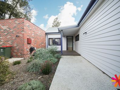 21 Flinlay Court, Rivervale WA 6103