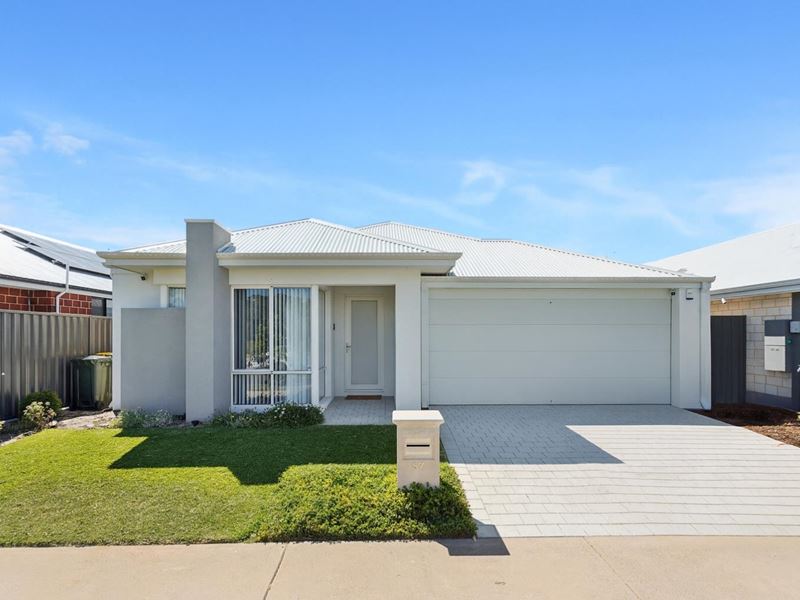 57 Lockhart Crescent, South Guildford