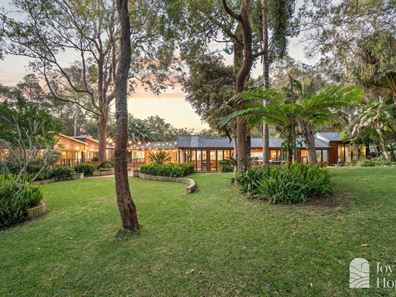 10 Decora Court, Wanneroo WA 6065
