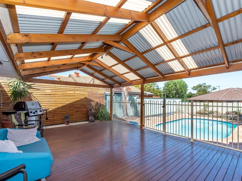 18 Kane Street, Kingsley WA 6026