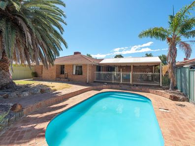 18 Kane Street, Kingsley WA 6026