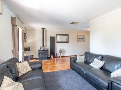 18 Kane Street, Kingsley WA 6026