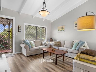 44 Bunbury Street, Collie WA 6225