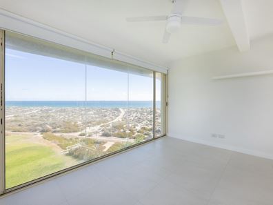 18/287 West Coast Highway, Scarborough WA 6019