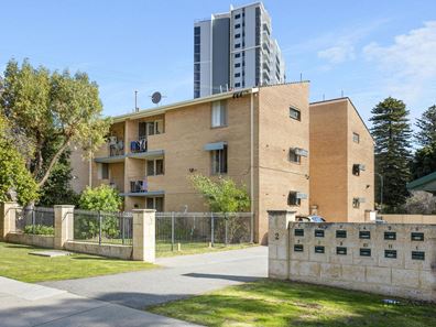 2/2 Minora Place, Rivervale WA 6103