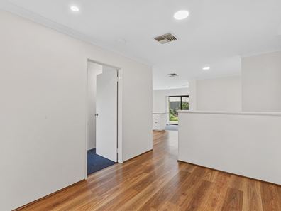 38 Thundelarra Avenue, Ellenbrook WA 6069