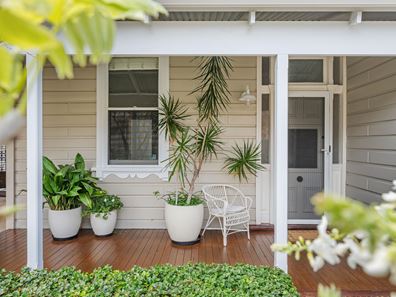 12 George Street, Cottesloe WA 6011