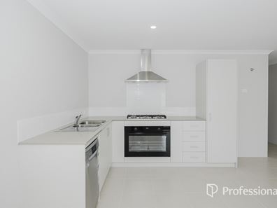 11 Currumbin Drive, Yanchep WA 6035