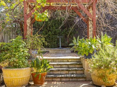 12 Eldon Close, Merriwa WA 6030