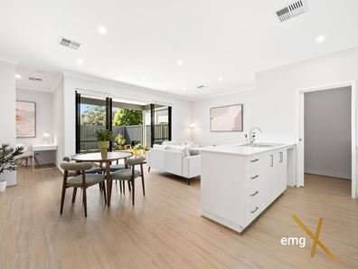 2/53 Davilak Ave, Hamilton Hill WA 6163